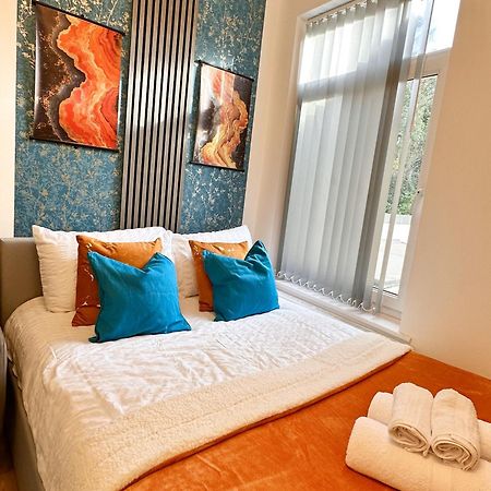 R4 Luxury Studio En-Suite Room In Harborne Lane By Queen Elizabeth Hospital Бирмингам Екстериор снимка