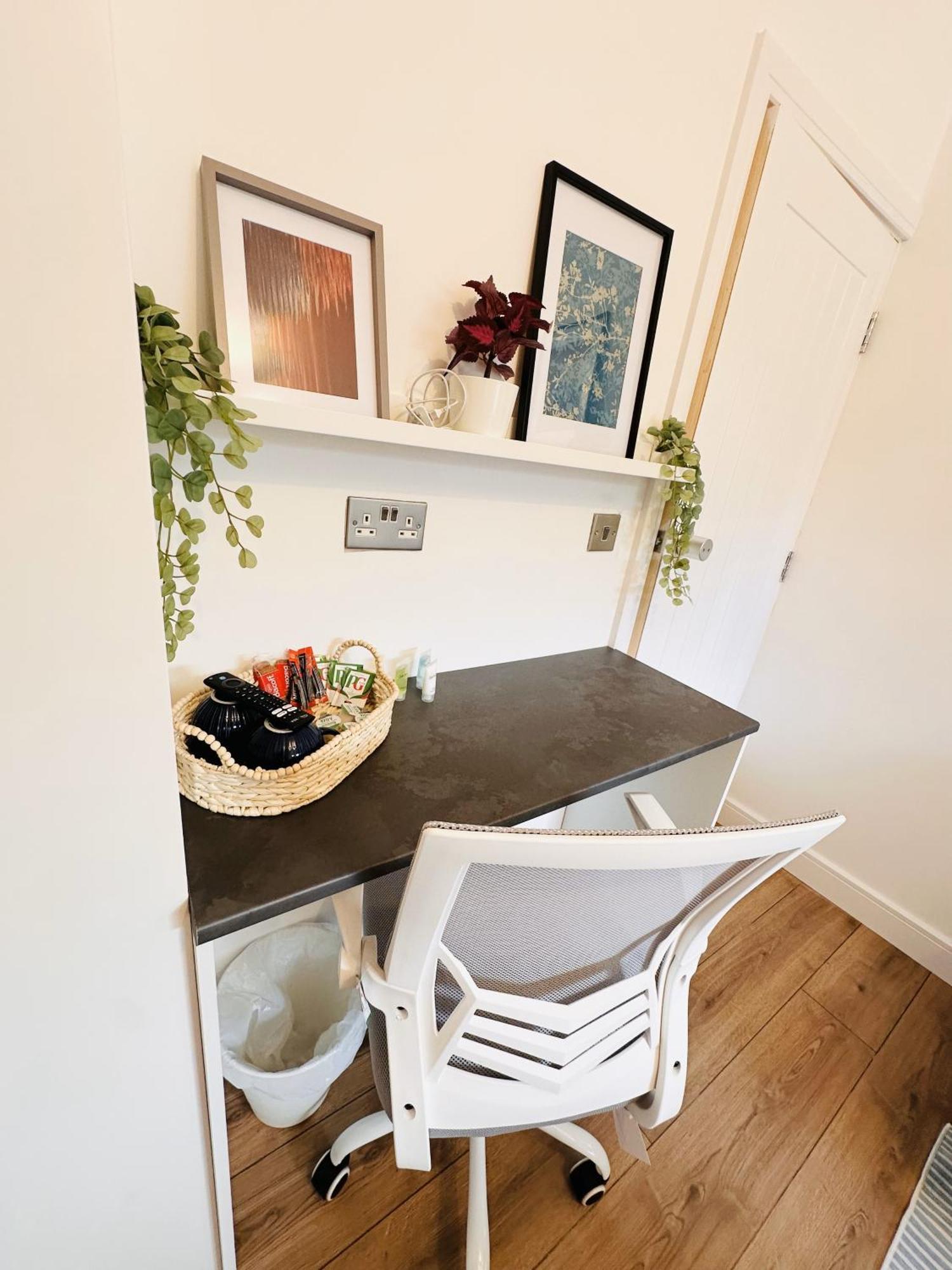 R4 Luxury Studio En-Suite Room In Harborne Lane By Queen Elizabeth Hospital Бирмингам Екстериор снимка